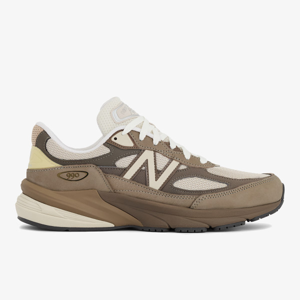 New Balance 990 