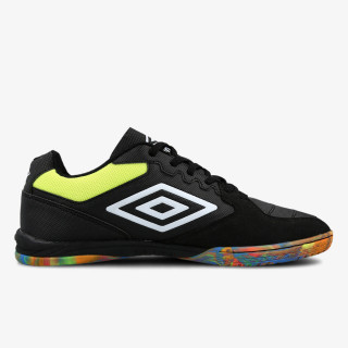 Umbro PIVOT IC 