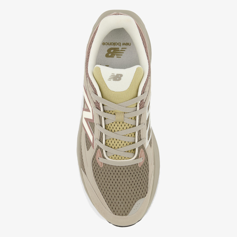 New Balance 800 