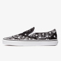 Vans UA CLASSIC SLIP-ON BANDANA BLACK 