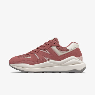 New Balance 5740 