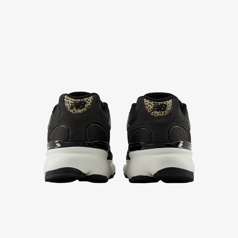 New Balance 603 