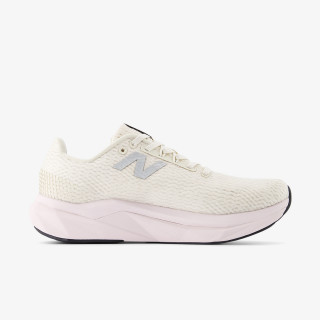 New Balance W FC PROPEL 