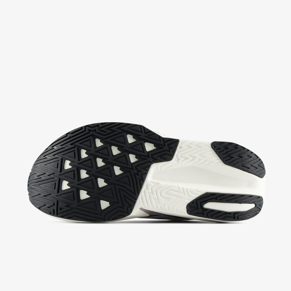 New Balance W FC REBEL 