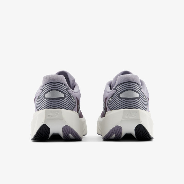 New Balance FCX 
