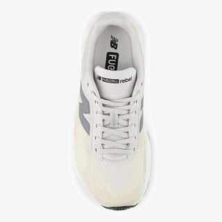 New Balance W FC REBEL 