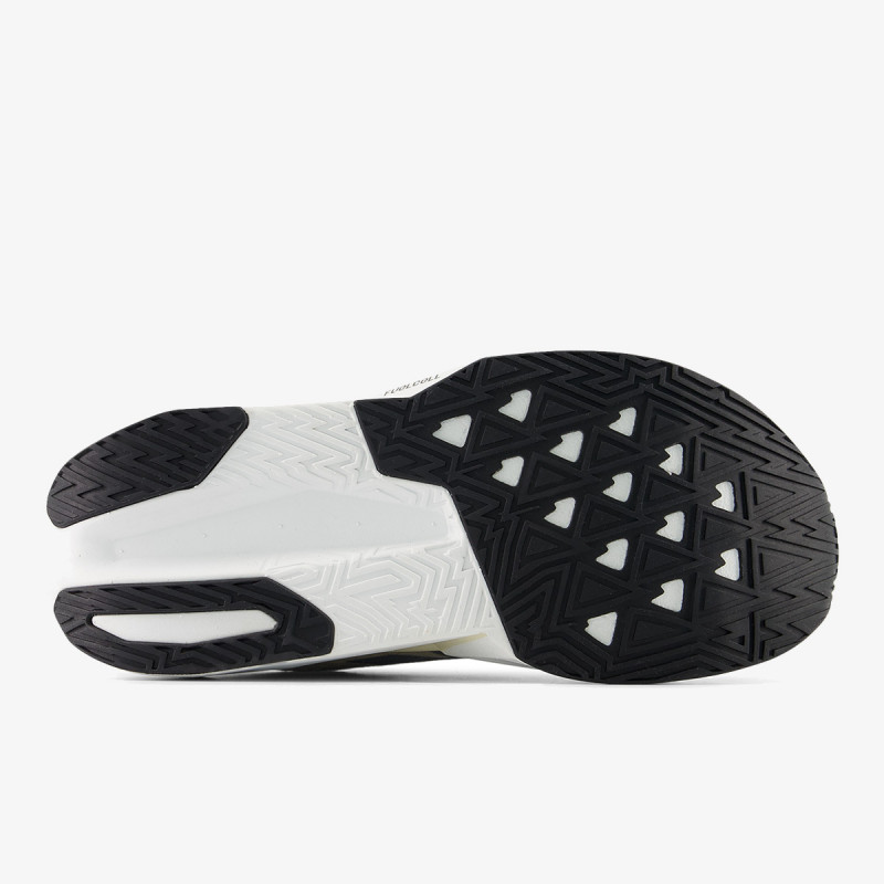 New Balance W FC REBEL 