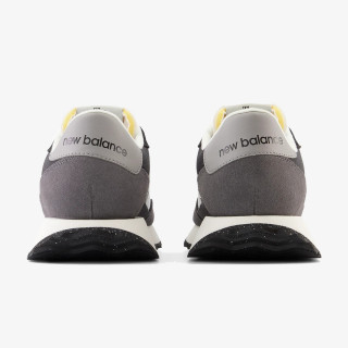 NEW BALANCE 327 