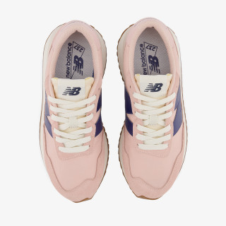 New Balance 237 